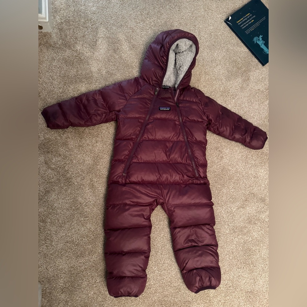 Patagonia Infant Bunting Snowsuit 12-18 Month Burgundy